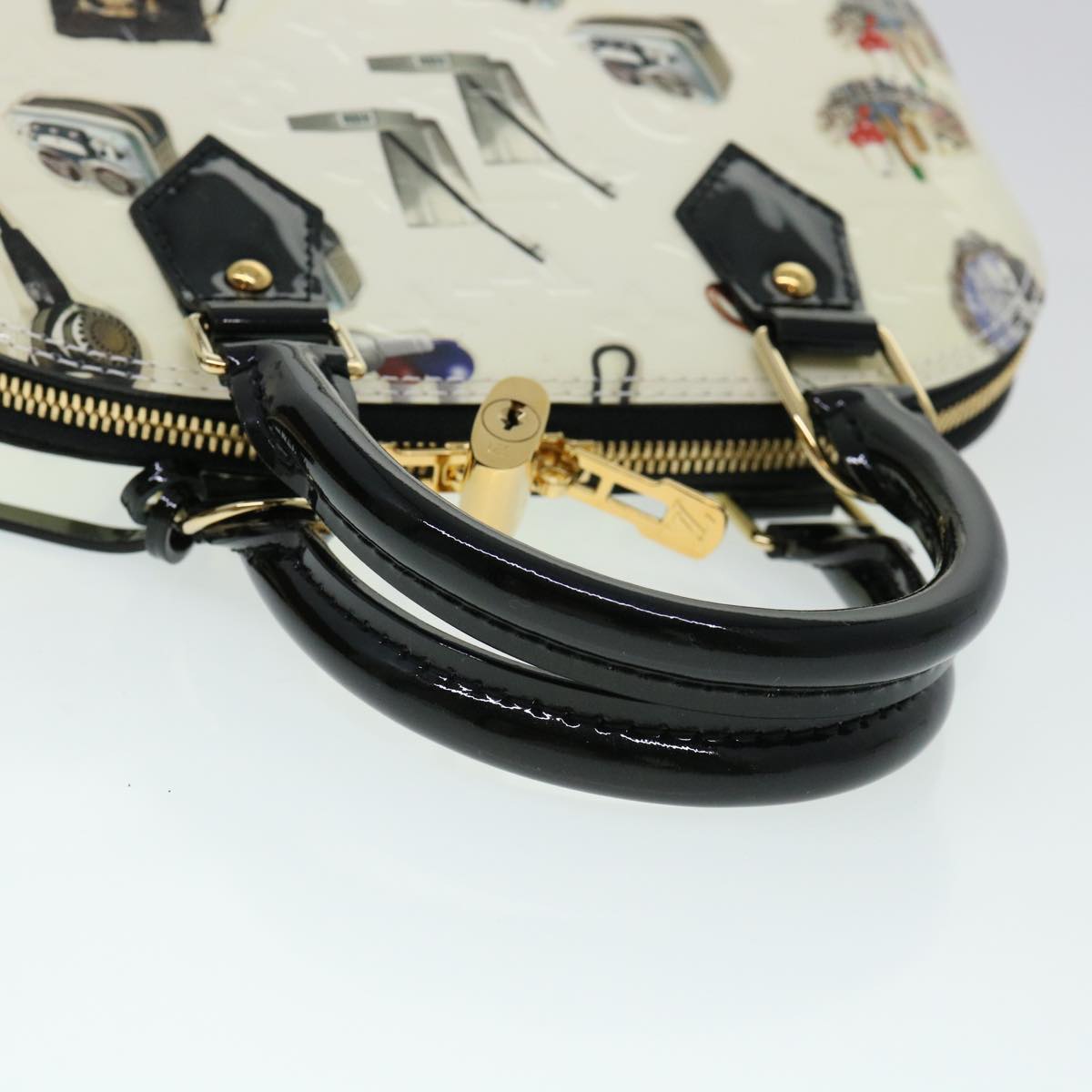 LOUIS VUITTON Vernis Nicolas Ghesquire Alma BB Hand Bag M50419 LV  40601A
