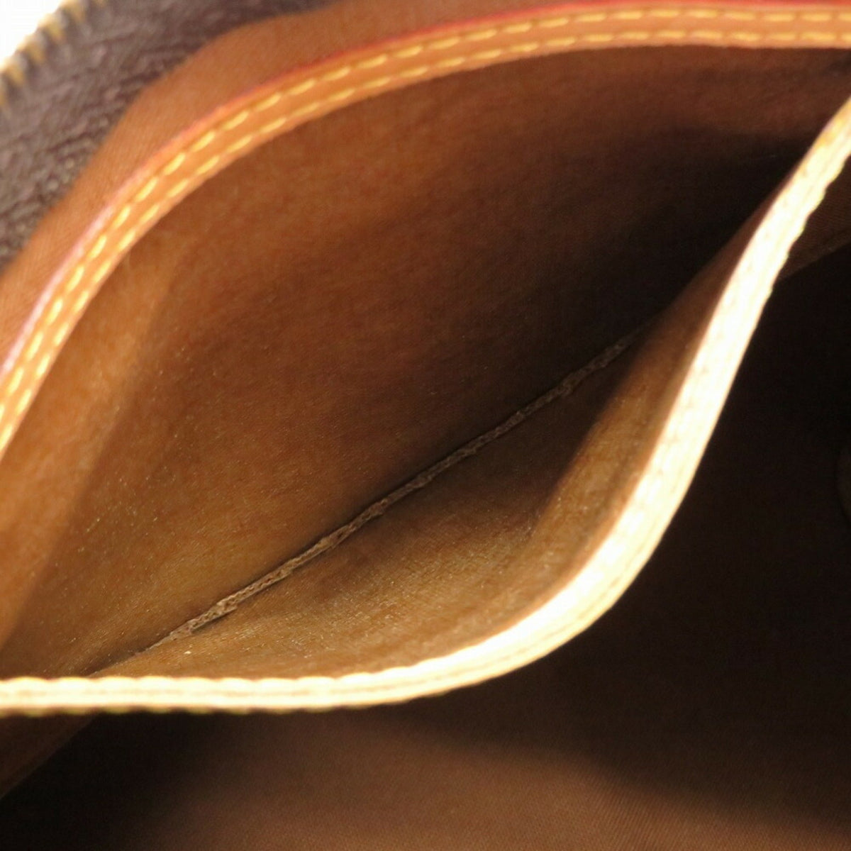 Louis Vuitton Speedy 30 Handbag