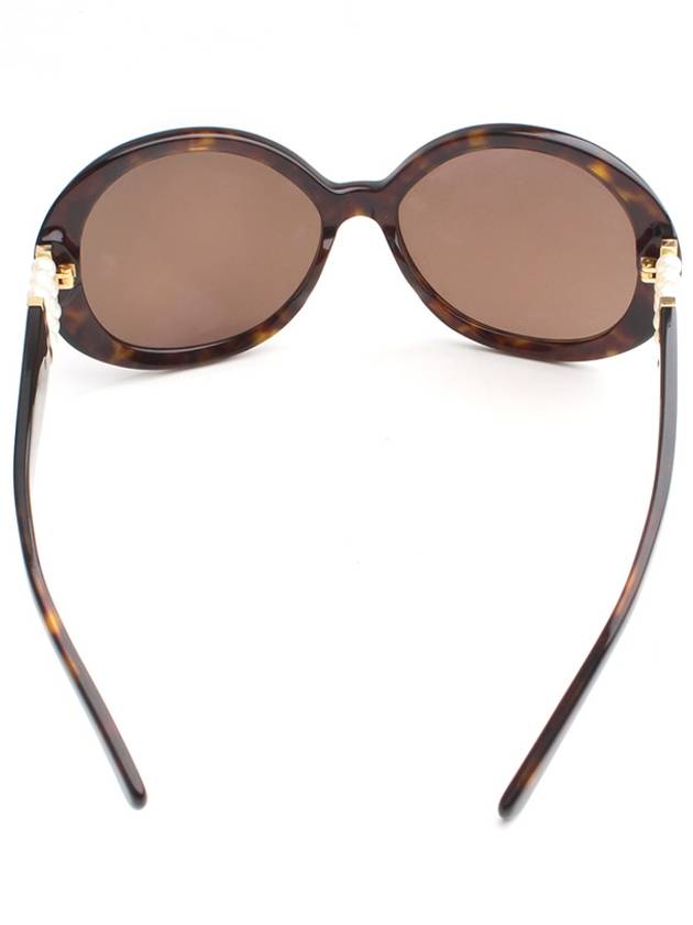 white pearl temple sunglasses Chanel