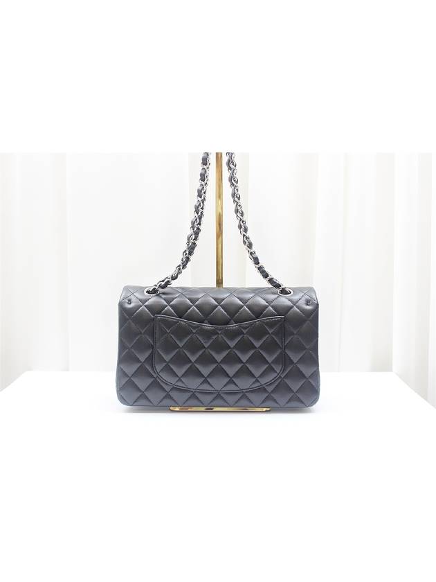 Lambskin classic medium black silver chain shoulder bag A01112 Chanel