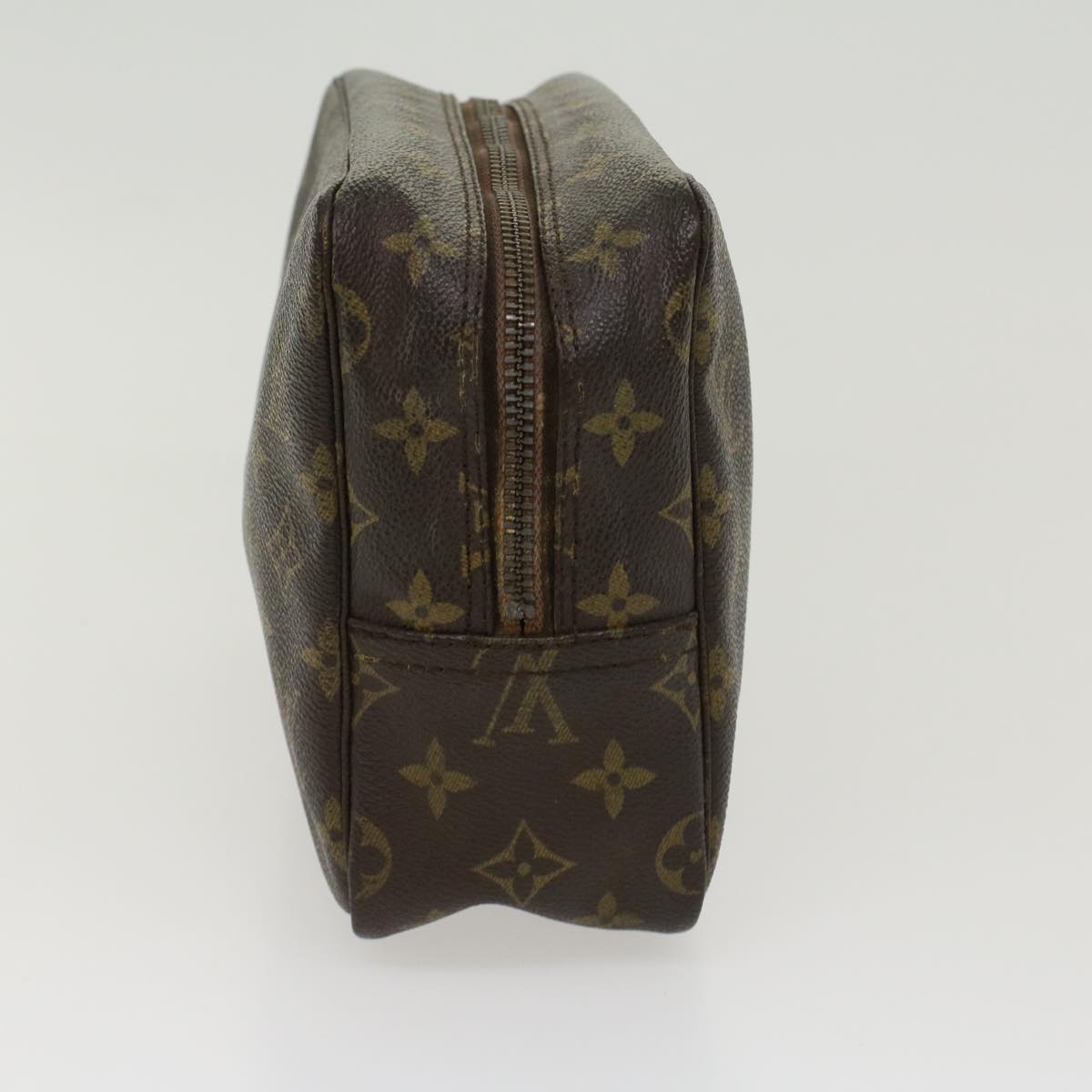 LOUIS VUITTON Monogram Trousse Toilette 28 Clutch Bag M47522 LV  42222
