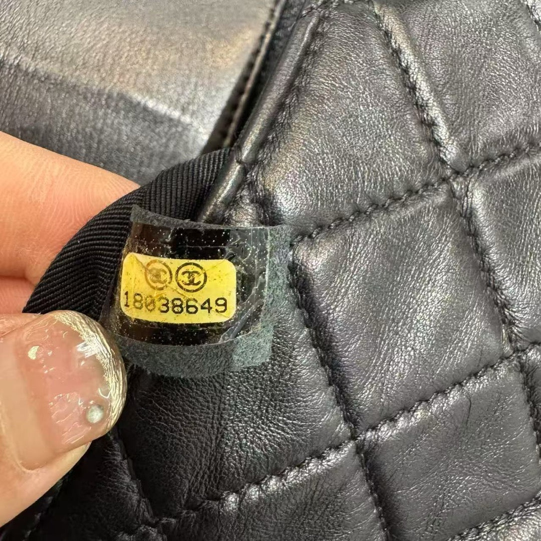 Very Good ( Rank A)｜ CHANEL Matrasse Hula Hoop Shoulder Bag Black