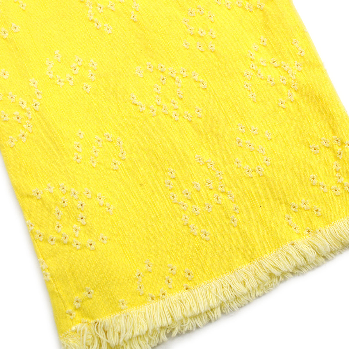 Chanel 2006 Spring broderie anglaise logo bermudas #38