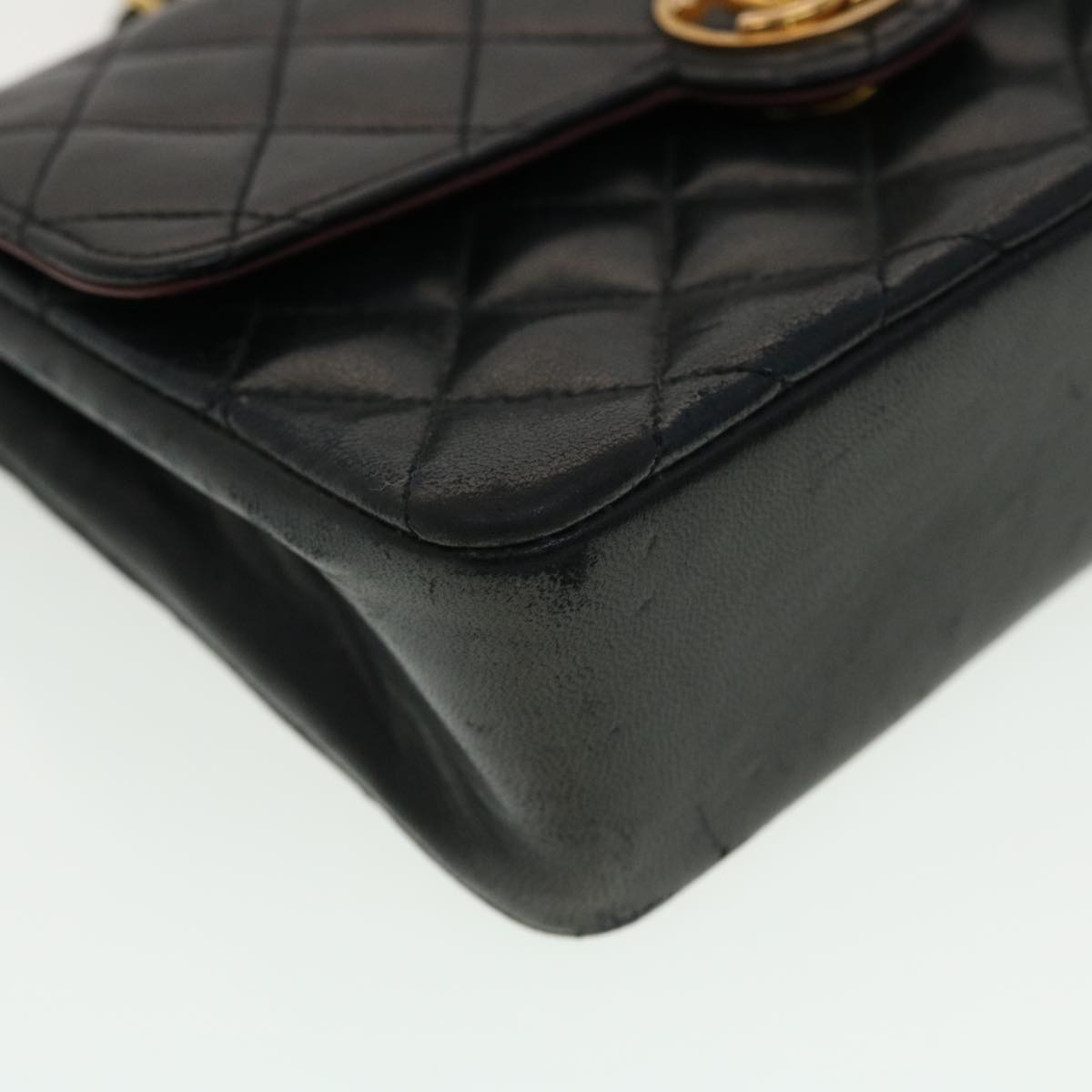 Top Quality Chanel Mini Matelasse Chain Shoulder Bag Lamb Skin Black CC Auth 42862A
