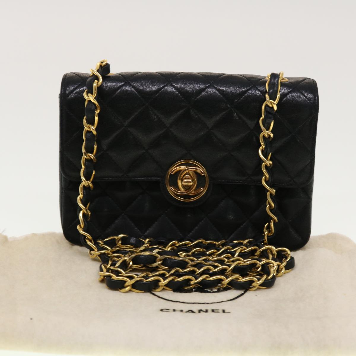 Top Quality Chanel Mini Matelasse Chain Shoulder Bag Lamb Skin Black CC Auth 42862A