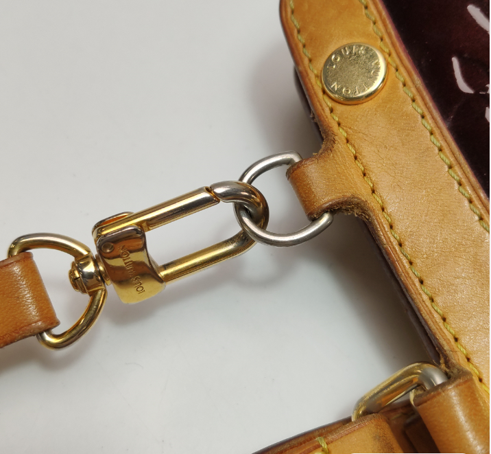 Preloved Louis Vuitton (LV) Brea bag cherry color 33cm 250311781100818