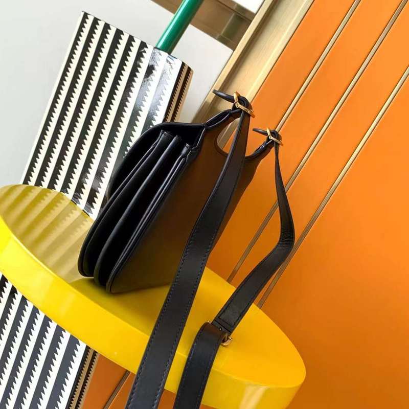 Yves Saint Laurent - Bags - The Wells Bags  497