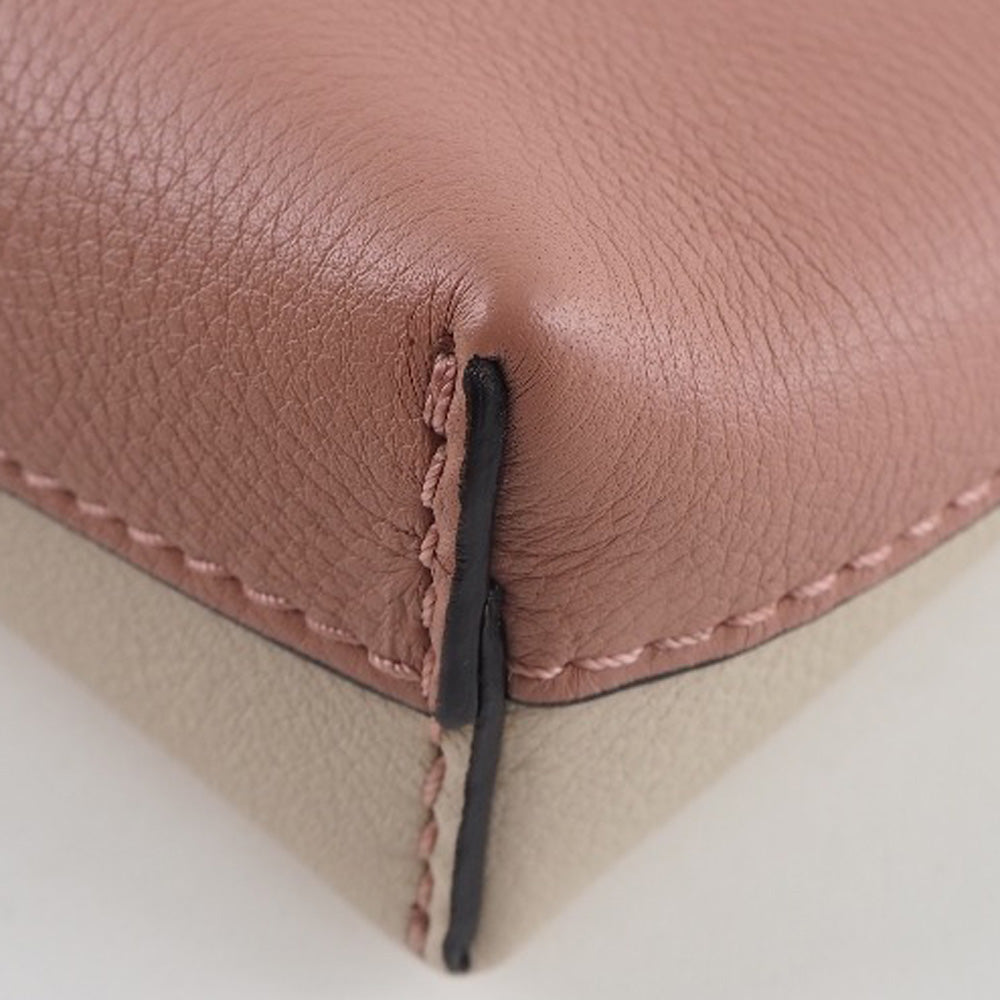 BURBERRY  Clutch Bag