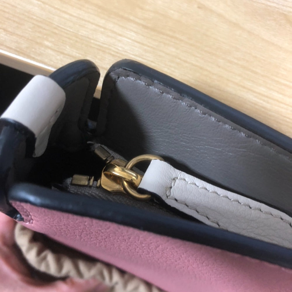 BURBERRY  Clutch Bag