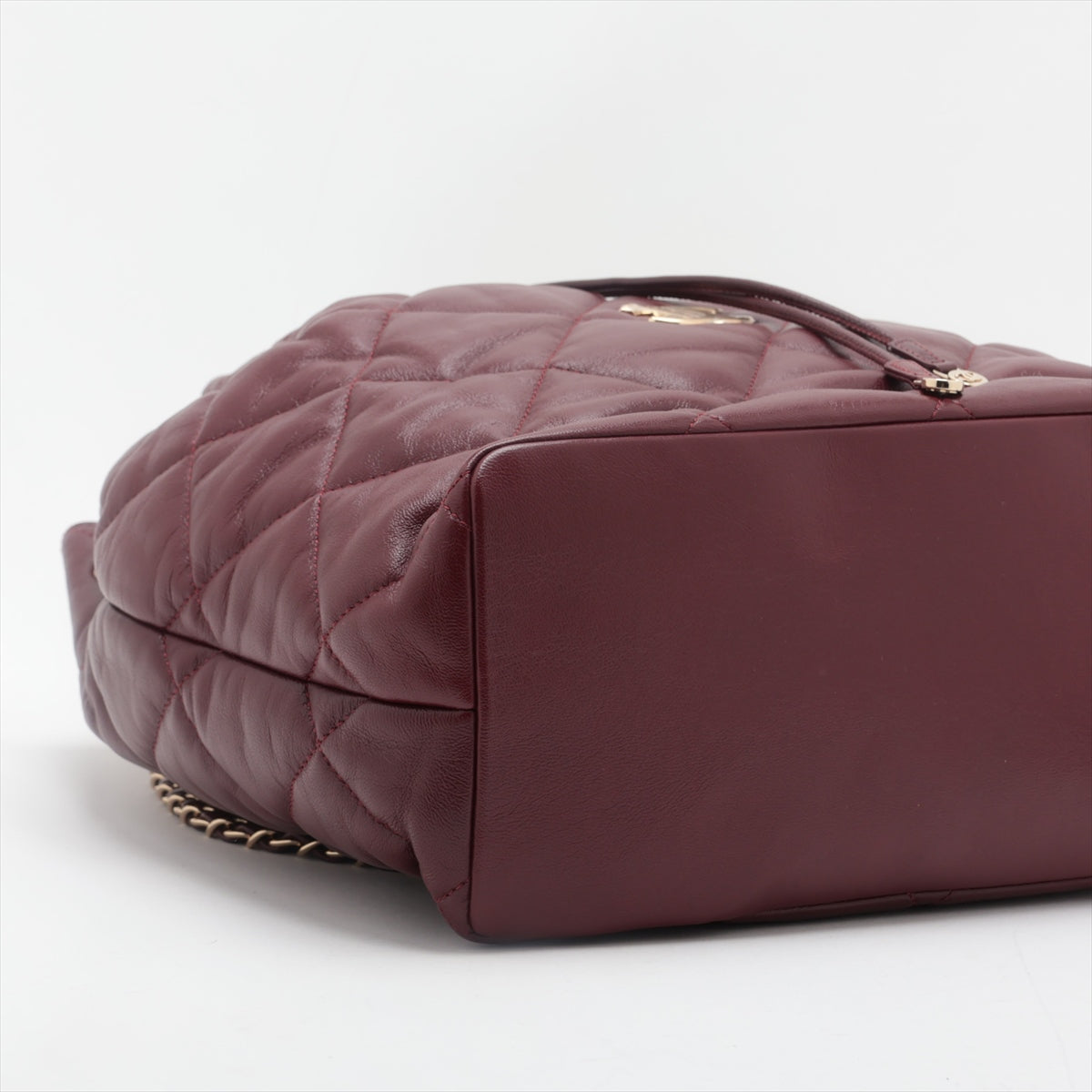 Chanel Matrasse in Chain Ruckside Bordeaux G  28th