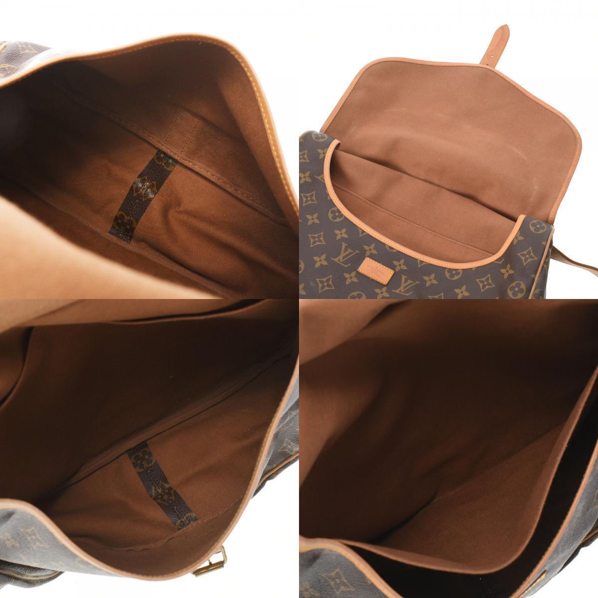 Louis Vuitton Saumur 35 Shoulder Bag