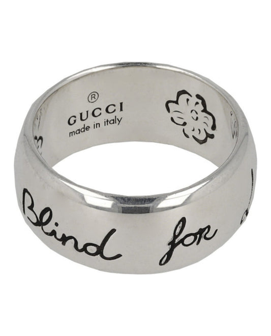 Gucci Unisex-Adult Sterling Silver Blind for Love Engraved Ring