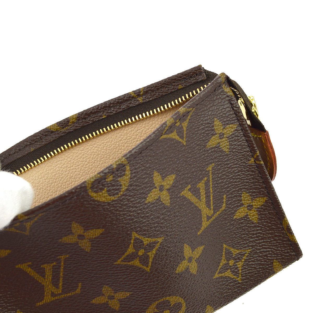 Louis Vuitton Poche Toilette 15 Pouch Bag M47546