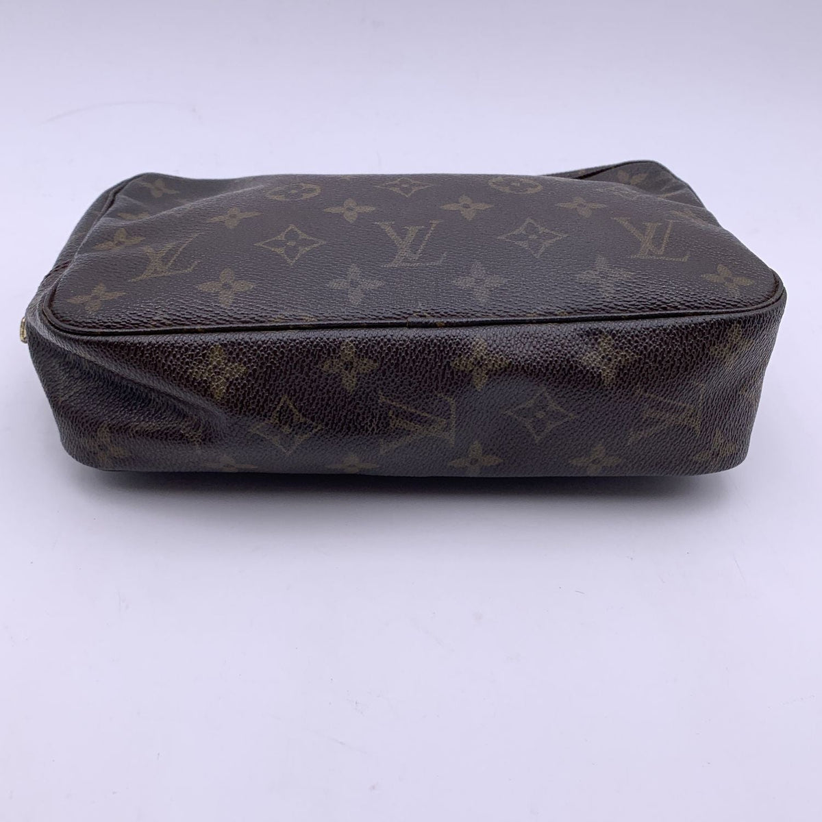 LOUIS VUITTON Vintage Monogram Toiletry Trousse 23 Cosmetic Bag