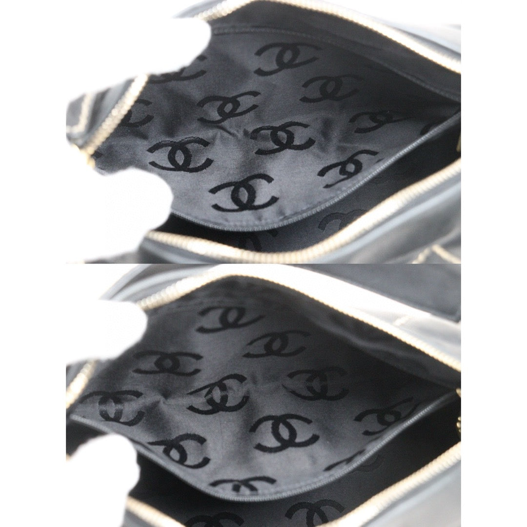 Good ( Rank AB)｜CHANEL Hobo Calf Leather Shoulder Bag  Made In 2003～2004Year｜25013106