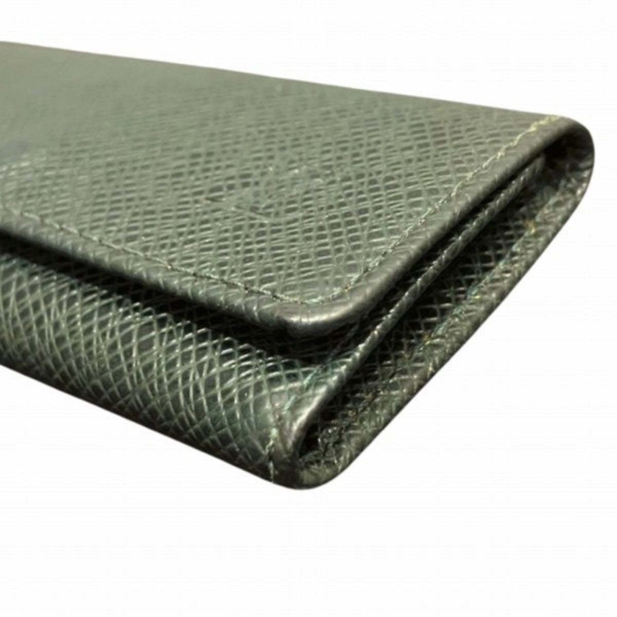 Louis Vuitton Taiga  Leather Keycase