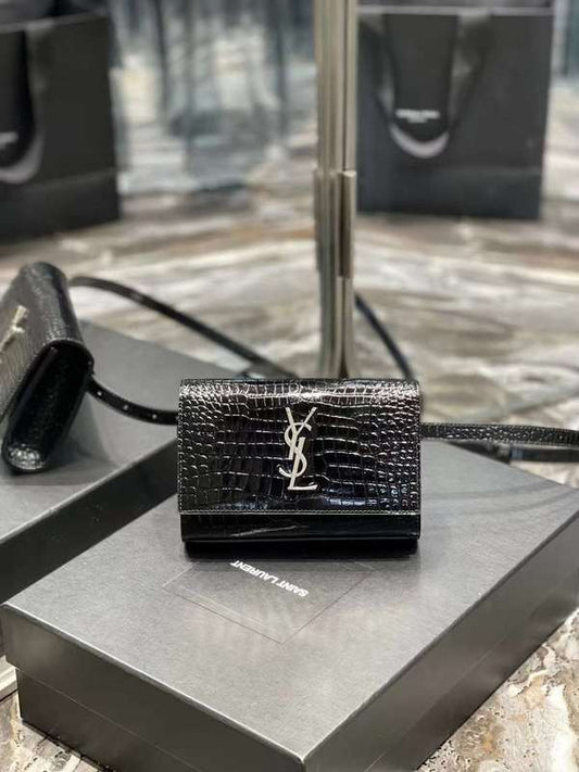 Yves Saint Laurent - Bags - The Wells Bags  506