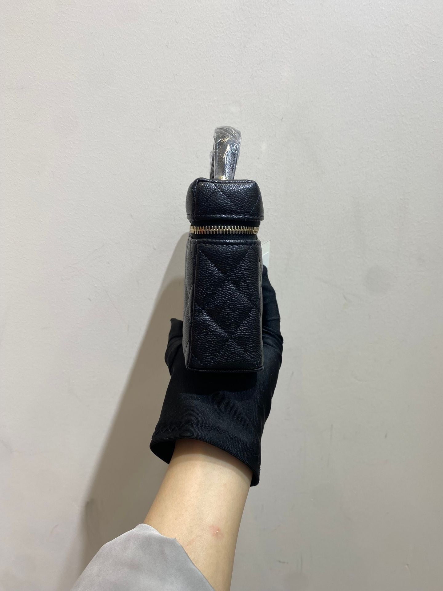 Chanel 25P 19.5*5*17cm Black Bag 110284