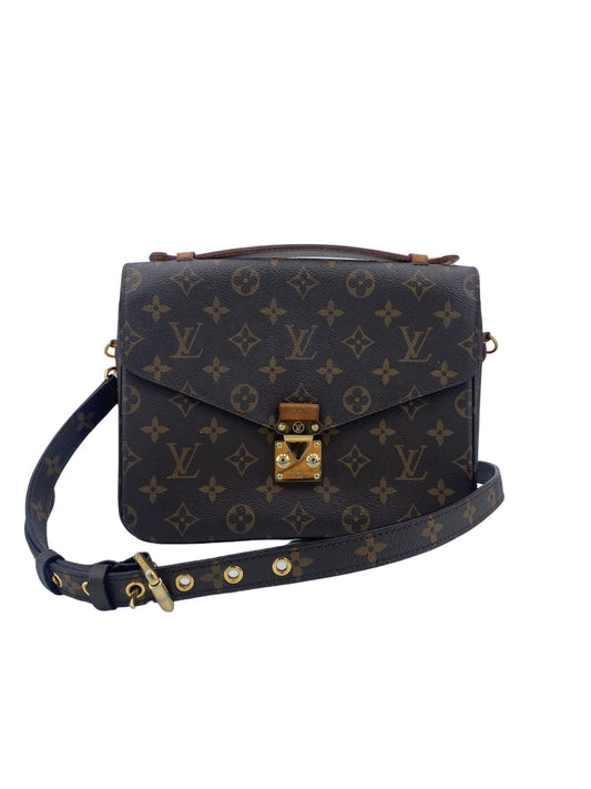 LOUIS VUITTON Metis Handbag