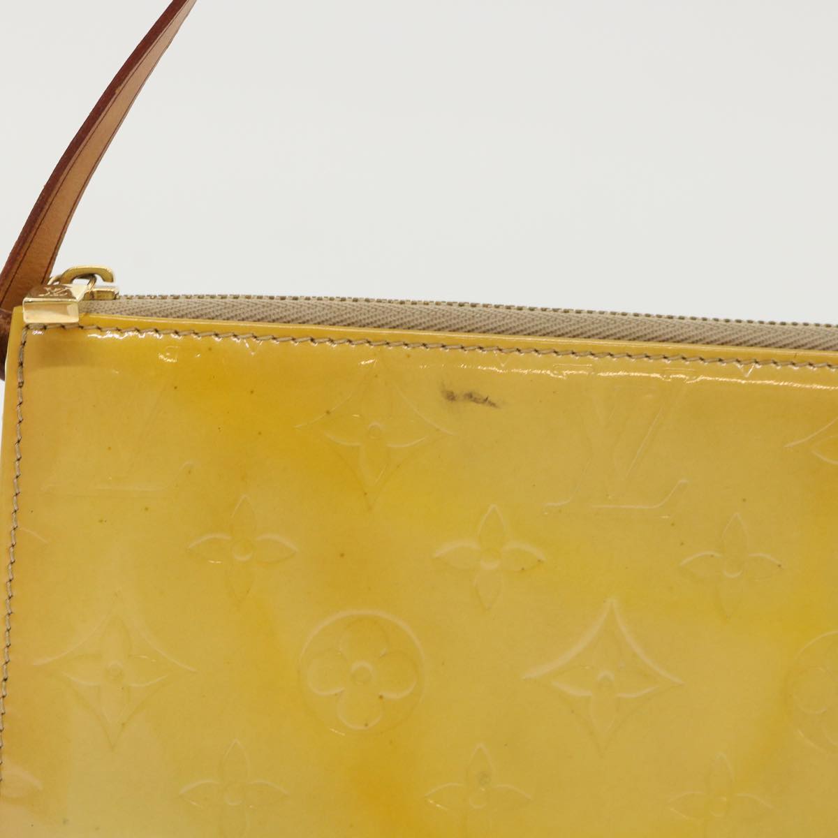 LOUIS VUITTON Monogram Vernis Lexington Accessory Pouch Beige M91010 Auth 47986
