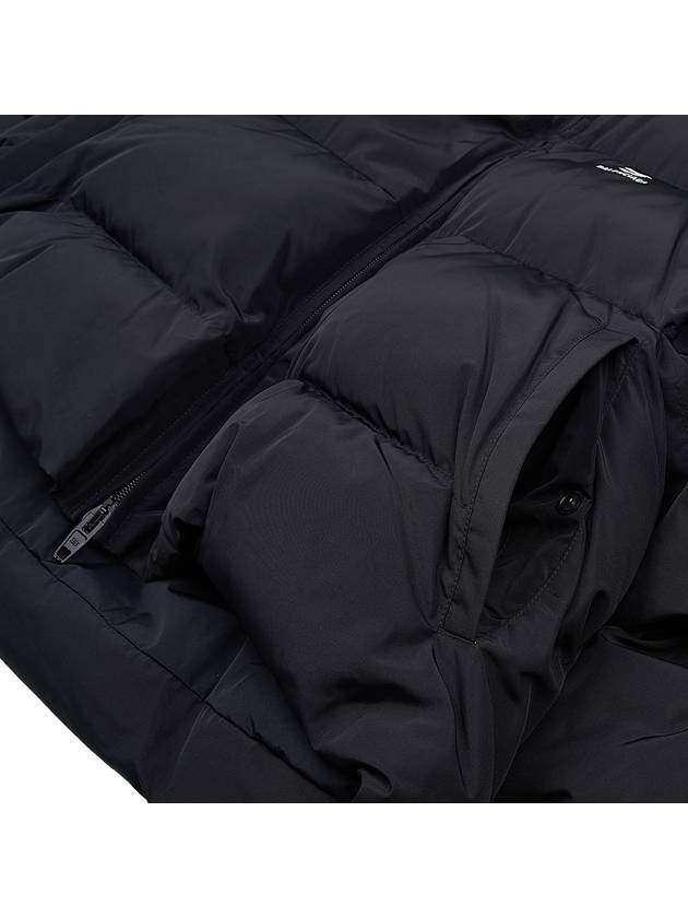 Luxury Balenciaga  Sporty B Logo Point Down Padding Black