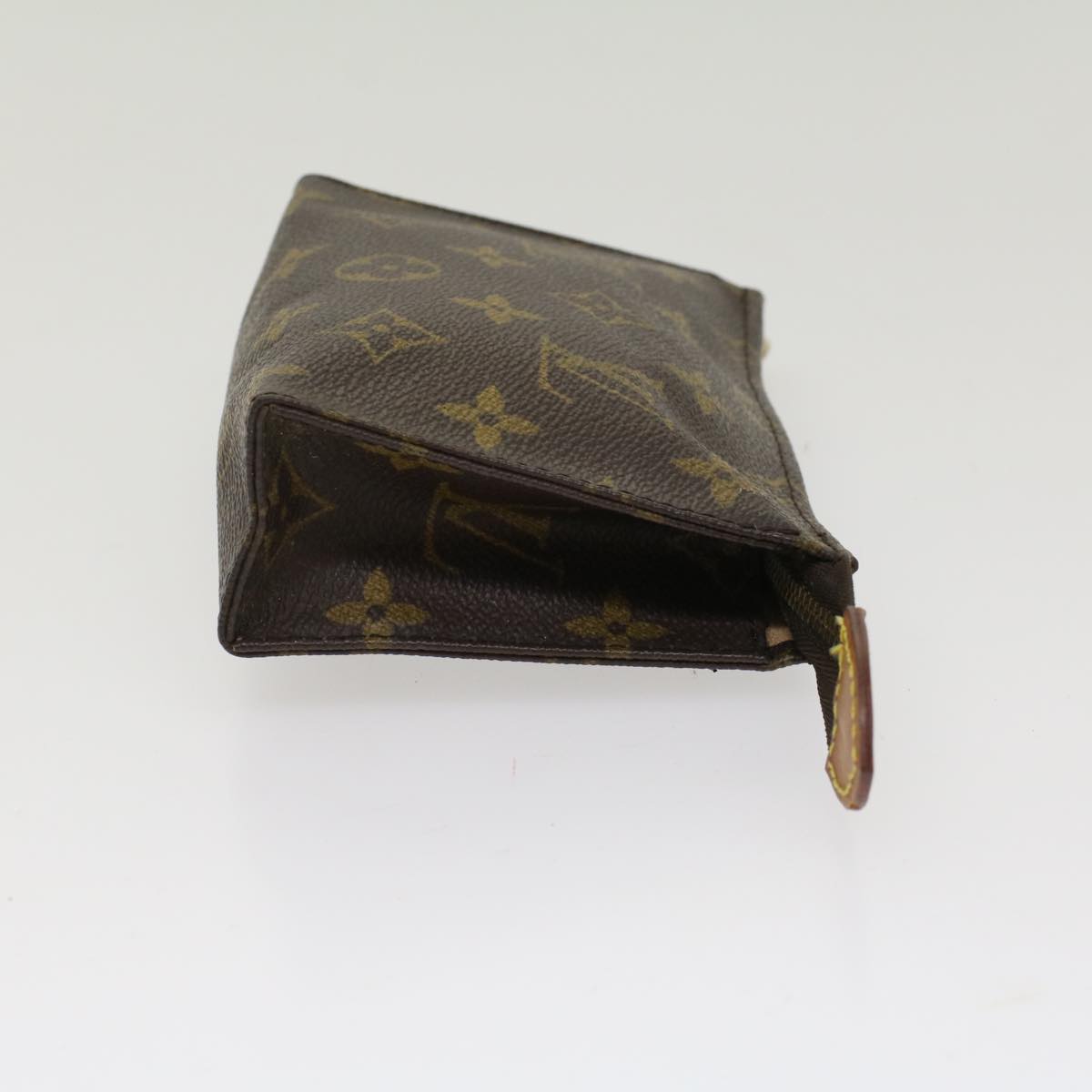 LOUIS VUITTON Monogram Poche Toilette 15 Pouch M47546 LV  48806