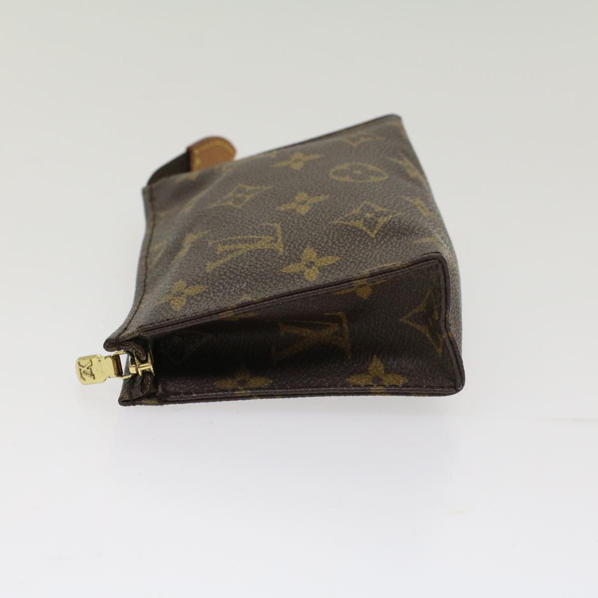 LOUIS VUITTON Monogram Poche Toilette 15 Pouch M47546 LV  48806