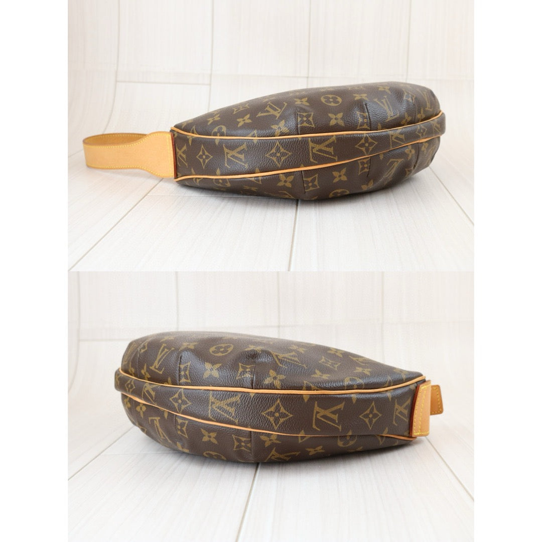Good ( Rank AB)｜LV Monogram Pochette Croissant MM Shoulder Bag｜S24101107