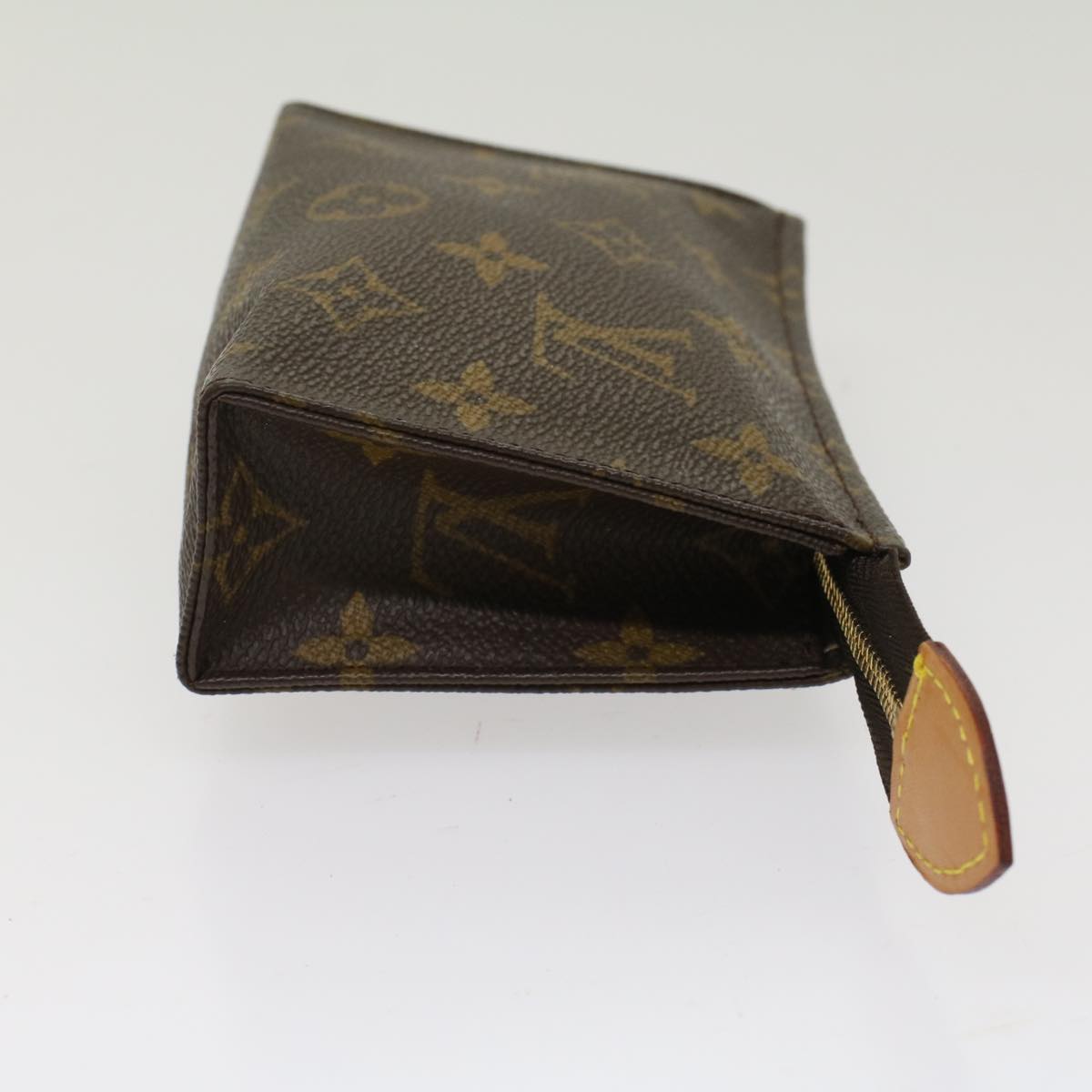 LOUIS VUITTON Monogram Poche Toilette 15 Pouch M47546 LV  49153