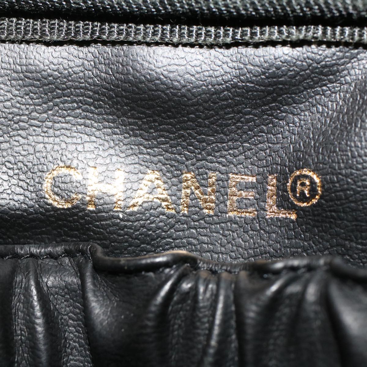 CHANEL Vanity Cosmetic Pouch Lamb Skin Black CC Auth 49400A