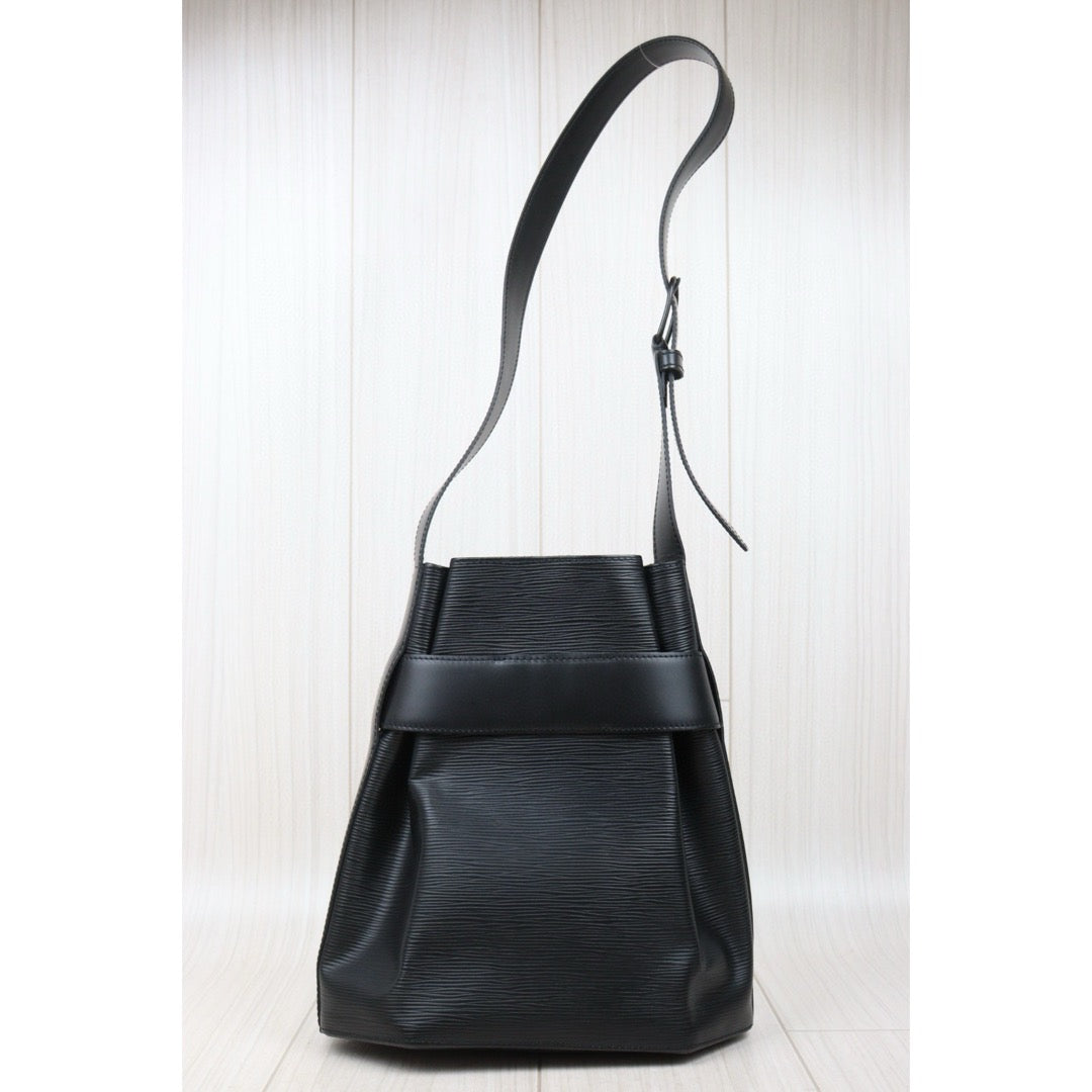 Very Good ( Rank A)｜ LV Epi Sack de Paul Shoulder Bag｜25013109