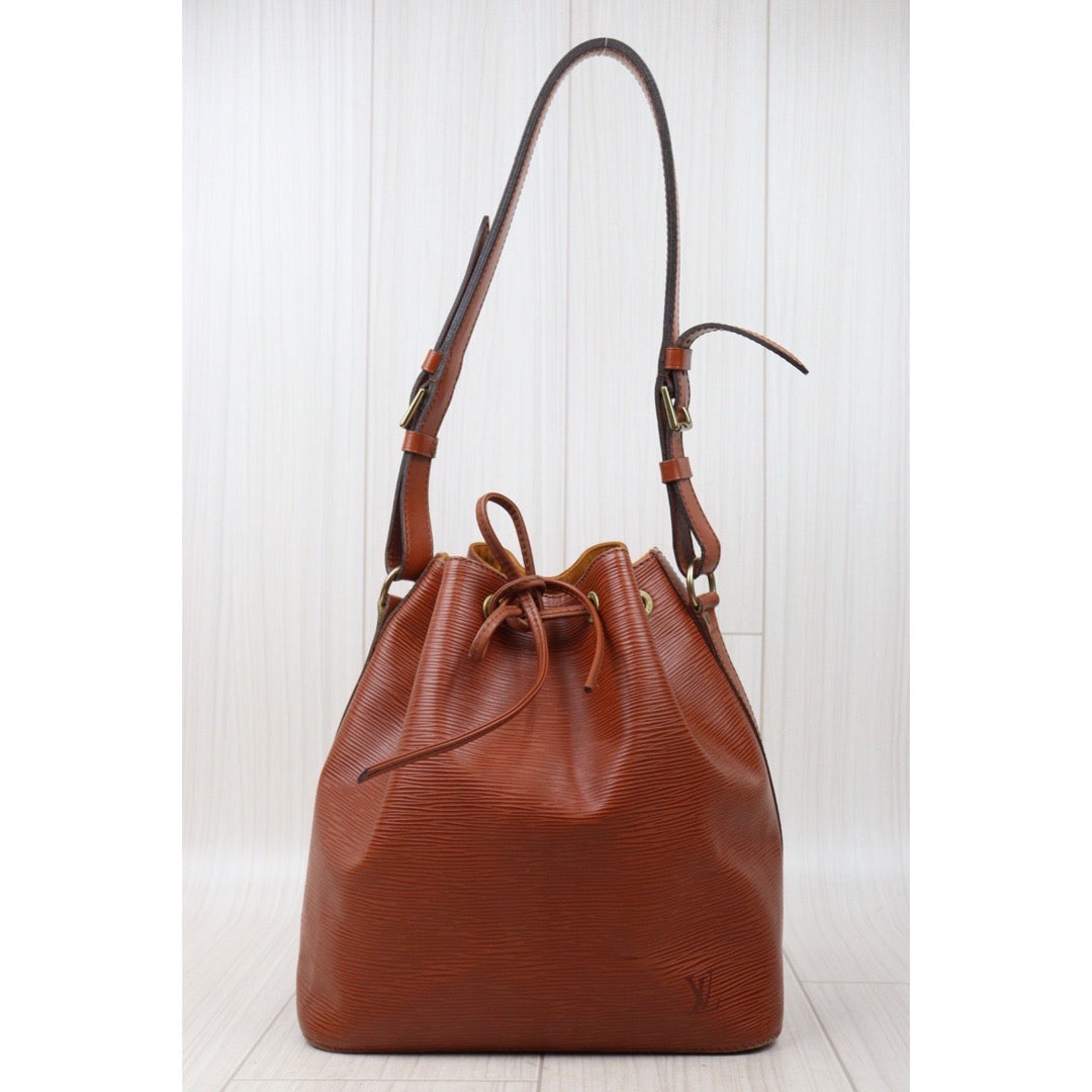 Rank AB ｜ LV Epi Shoulder Bag Brown｜24061102