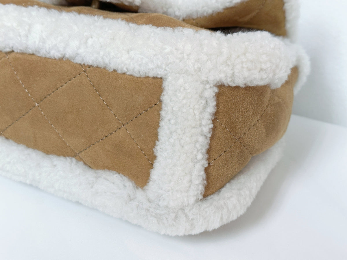 Chanel Medium Shearling Coco Neige Flap  holo card 264
