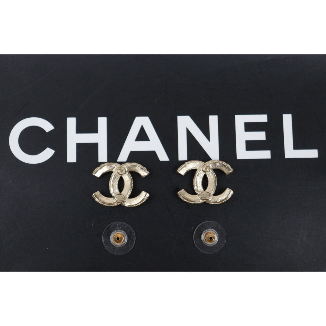Very Good ( Rank A) ｜CHANEL 20K COCO Mark Diamond Earrings ｜V25052511