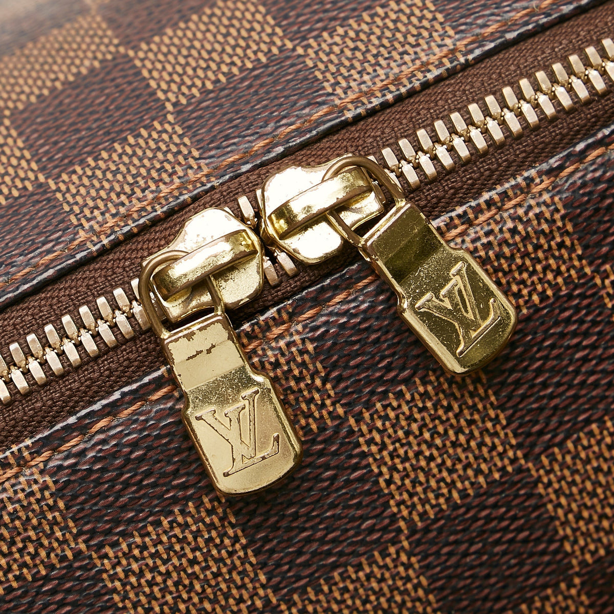 Louis Vuitton Ribera MM Damier Ebene Canvas