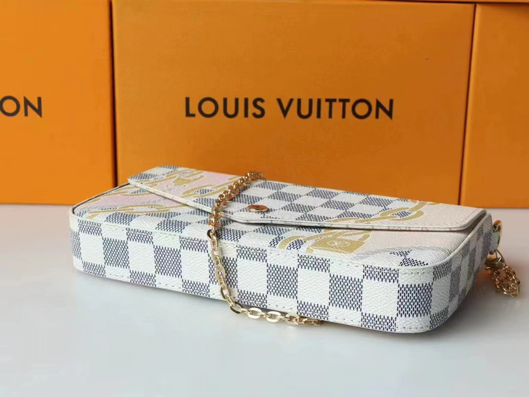 LB836 Félicie Pochette / 8.3 x 4.7 x 1.2 inches