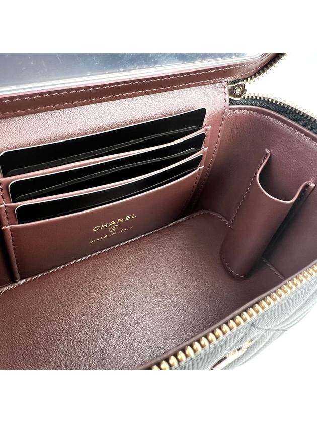 Classic Cosmetic Case Small Grained Calfskin Cross Bag Black Chanel