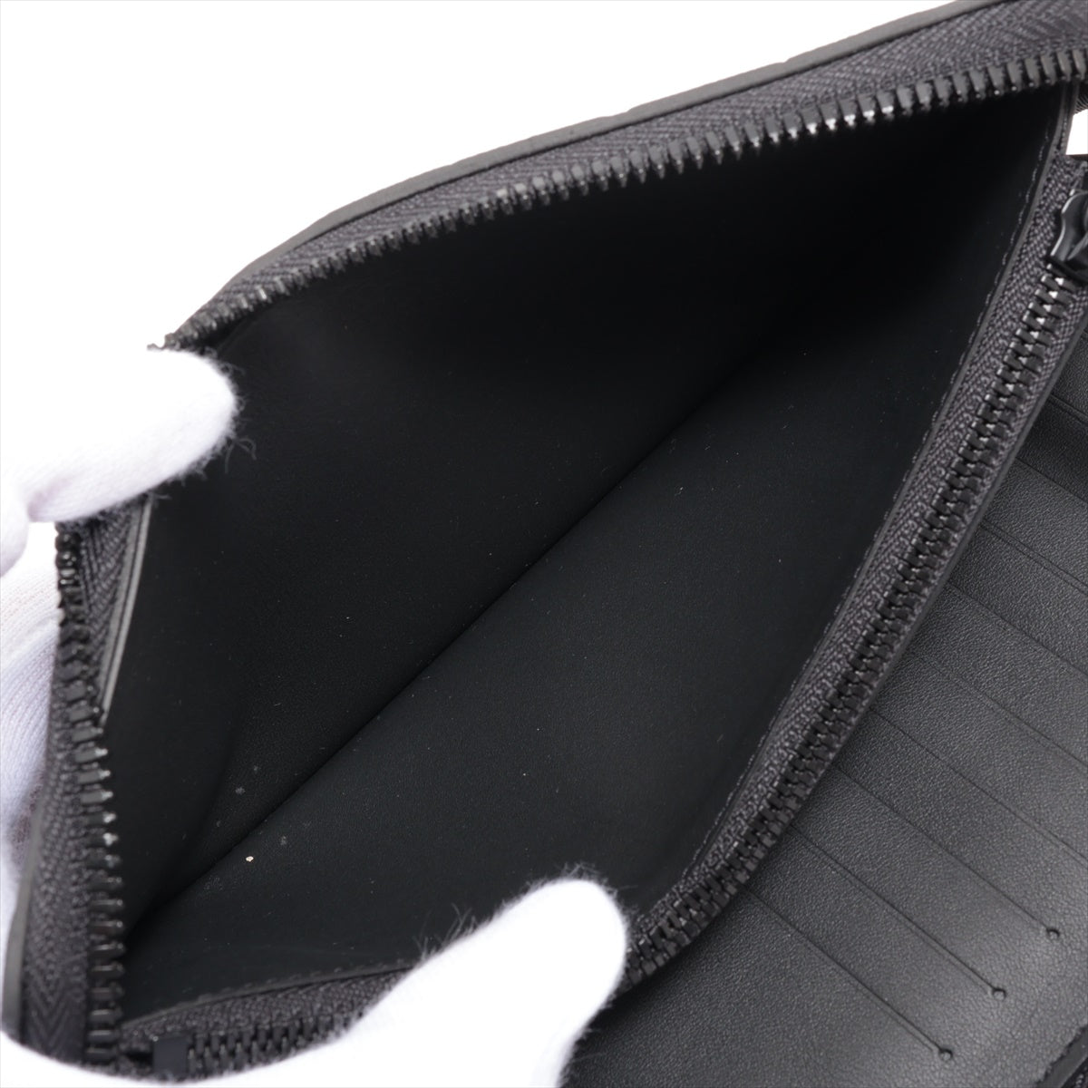 Louis Vuitton Shadow Zippy Wallet Vertical M62902 Black Round Zippe Wallet