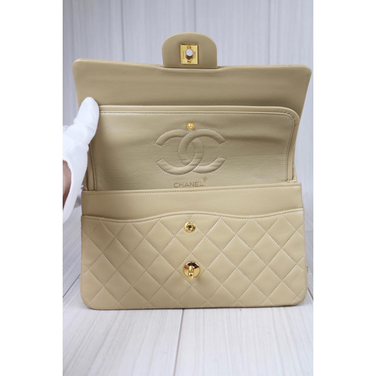 Rank A ｜ CHANEL CF Shoulder Bag ｜082812