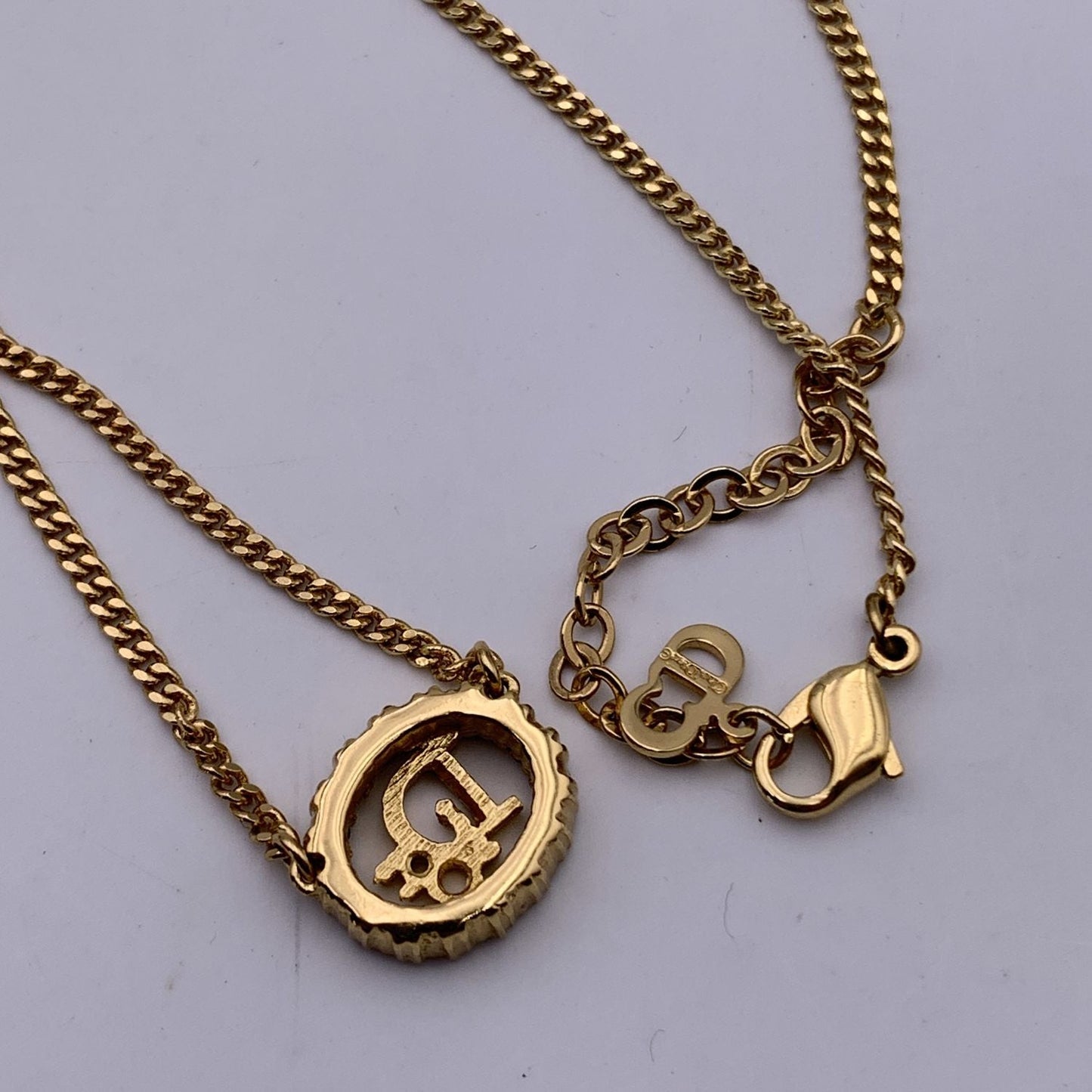 CHRISTIAN DIOR Gold Metal Dior Oval Logo Crystal Rhinestones Necklace