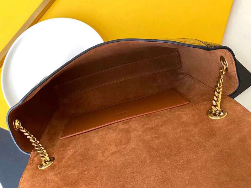 Yves Saint Laurent - Bags - The Wells Bags  288