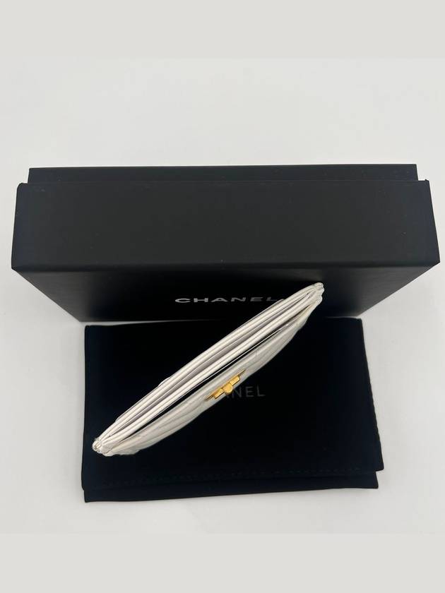 Gold 2.55 Chevron Card Wallet White Chanel