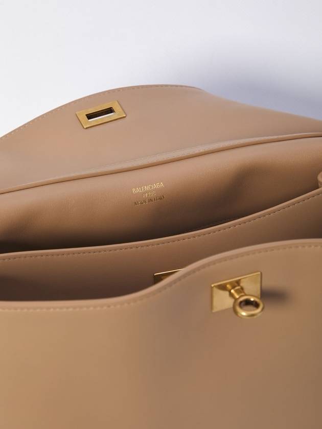 Luxury Balenciaga  Medium Rodeo bag