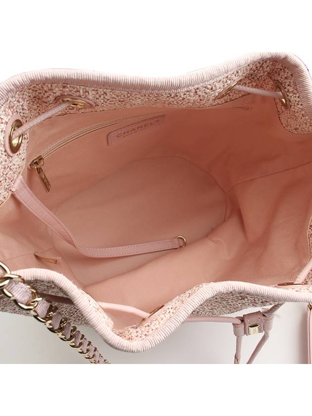 Pink Deauville Bucket Shoulder Bag No 26 Chanel