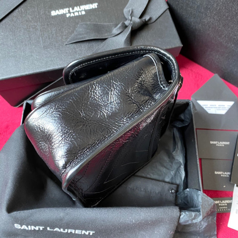 Yves Saint Laurent - Bags - The Wells Bags  375