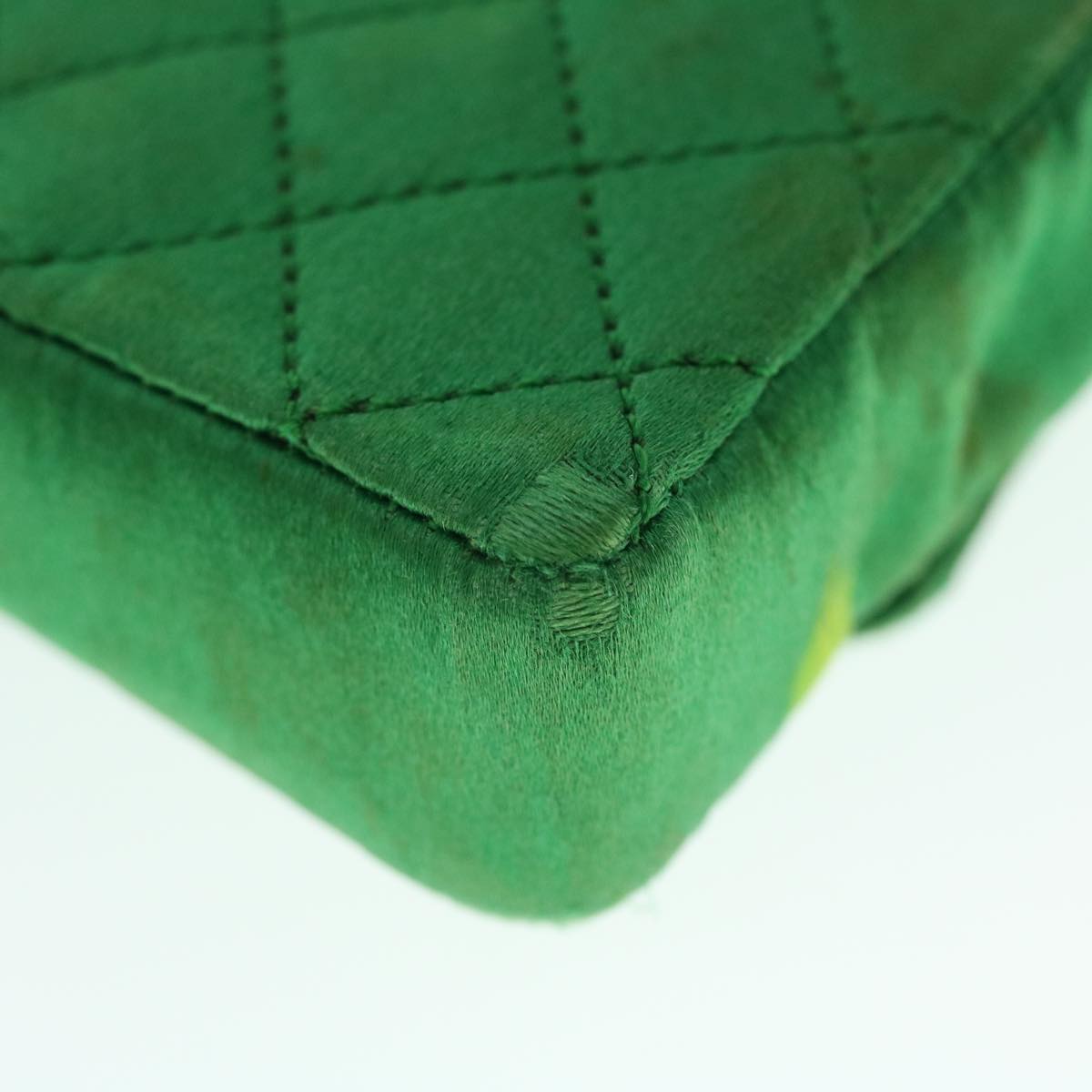 Top Quality Chanel Mini Matelasse Chain Pouch Shoulder Bag Satin Green Gold CC Auth 51271A