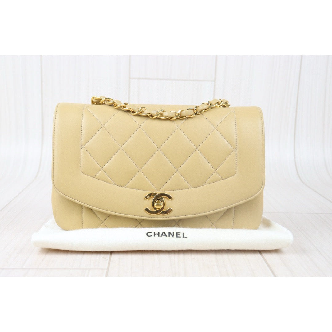 Good ( Rank AB) ｜ CHANEL Matrasse Diana 22 Lamb Skin  Chain Bag Made in 1991-1994Year｜W24082802