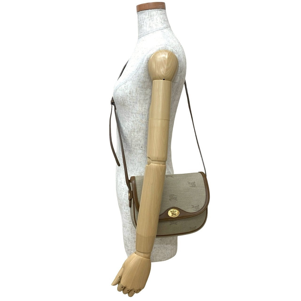 Burberrys Shadow Horse Logo Leather Shoulder Bag