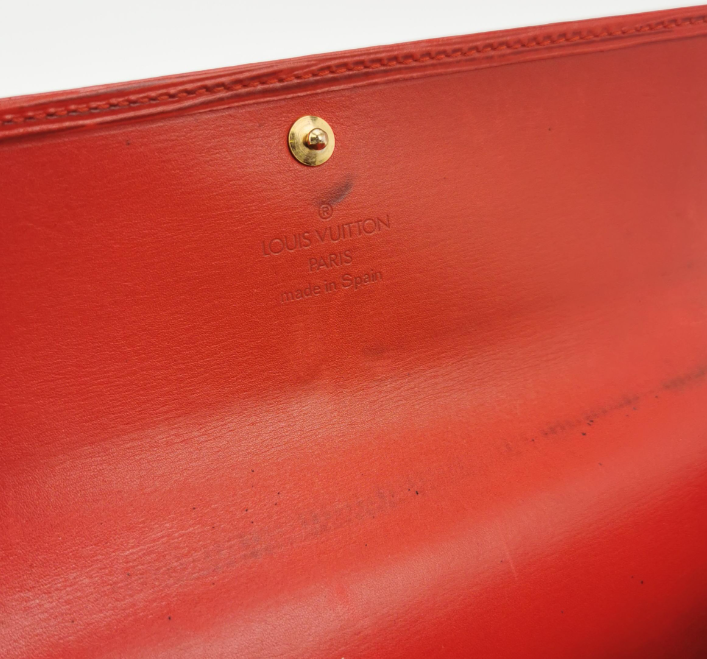 Preloved Louis Vuitton (LV)  Wallet 1995year red 24062178756620