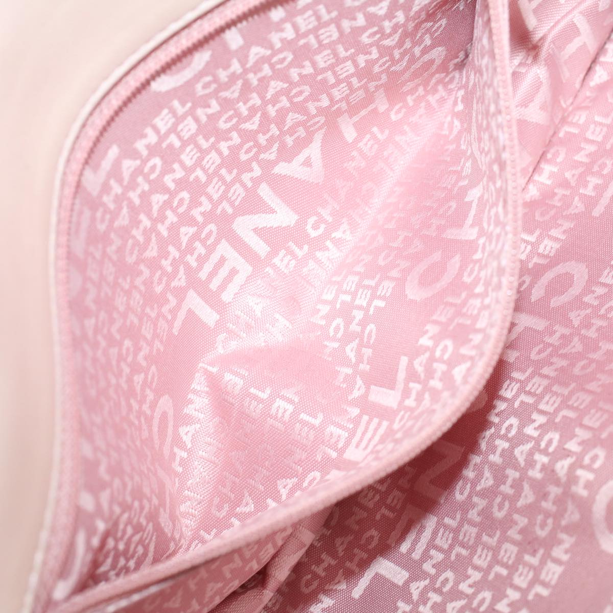 Top Quality Chanel Matelasse Chain Shoulder Bag Leather Pink CC Auth 53097